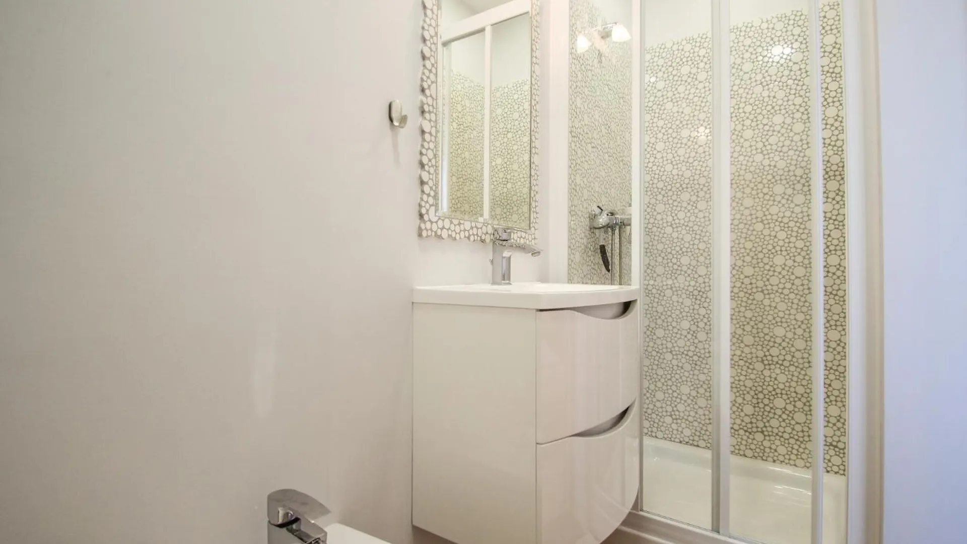 Alenka Studio Novigrad  Croatia